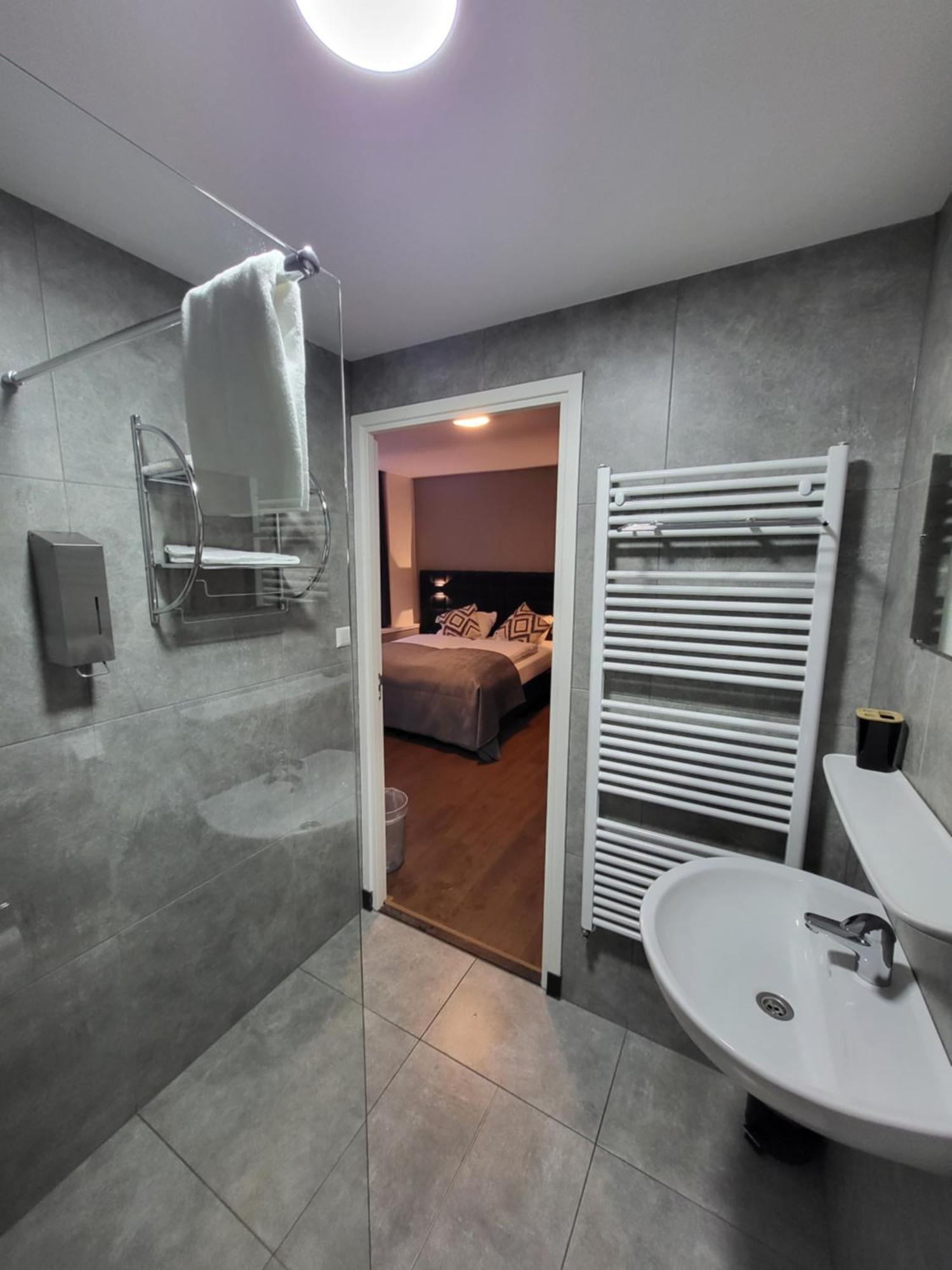 Hotel Broer & Zus Haia Exterior foto